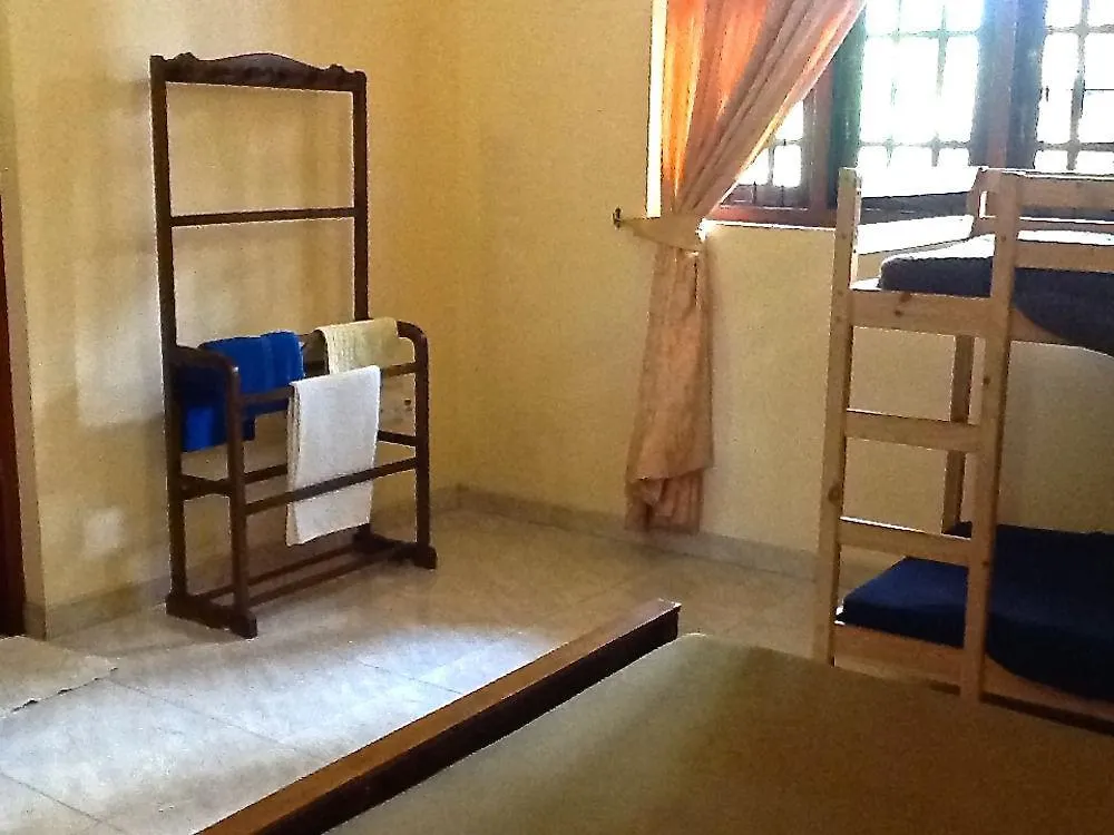 Fire Dragon Guest House Negombo