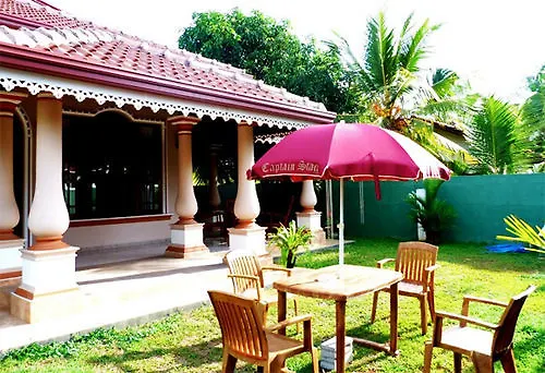 Fire Dragon Guest House Negombo