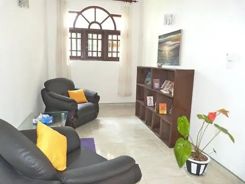 Fire Dragon Guest House Negombo 3*,  Sri Lanka